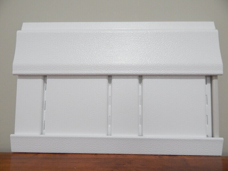 RUSTIQUE RIBB vinyl skirting Vented Panel
