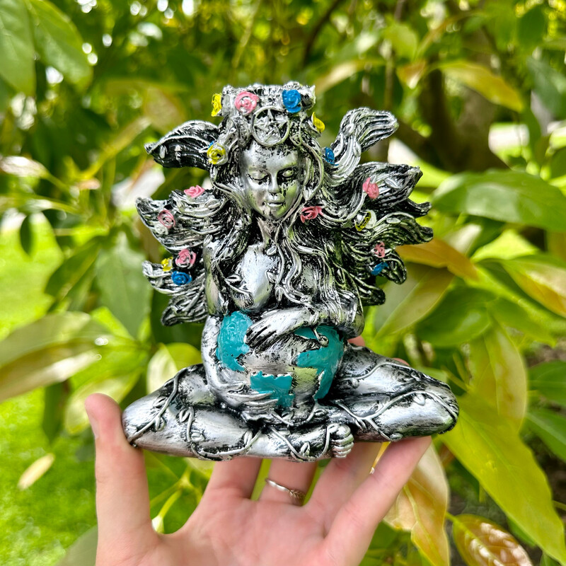 Silver Mother Earth Sphere Stand