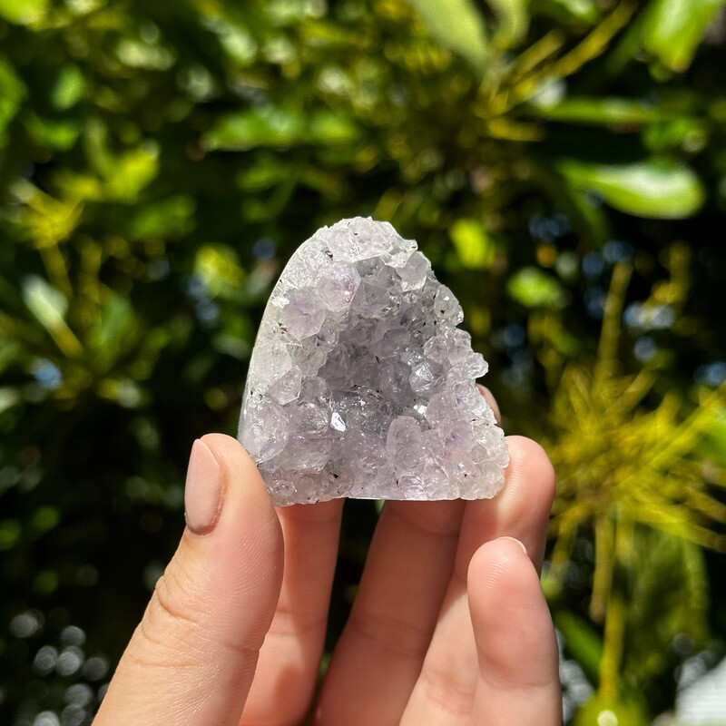 Amethyst Mini Cut Base