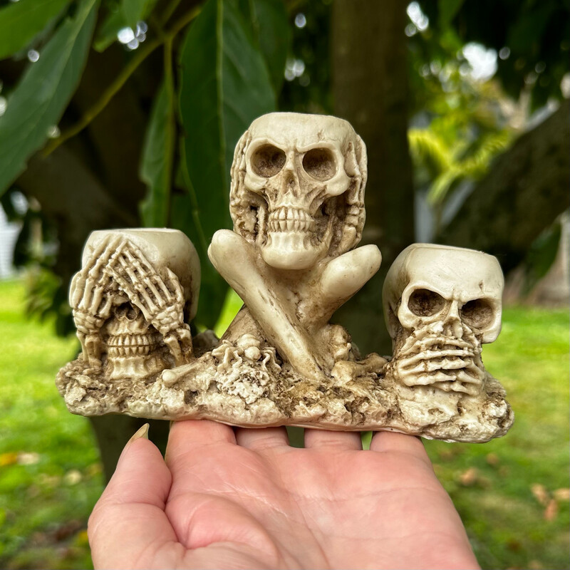 “Hear No Evil See No Evil Speak No Evil” Skull Sphere Stands