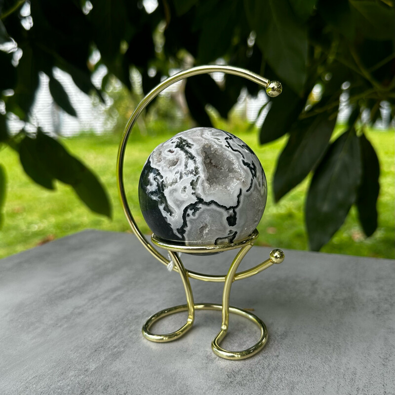 Wire Sphere Holder (1)