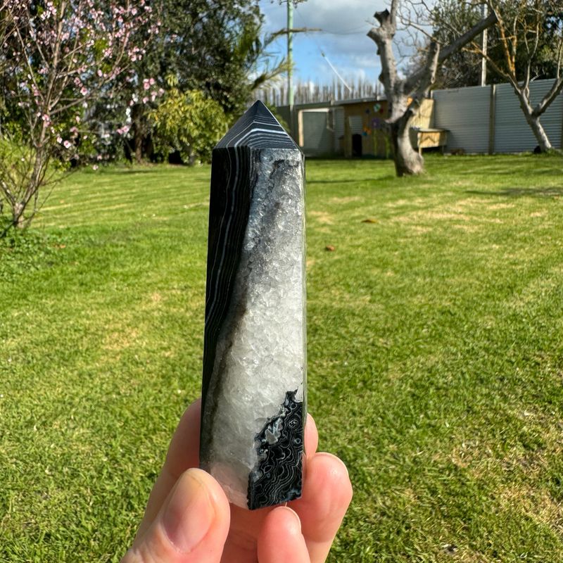 Black Agate Point
