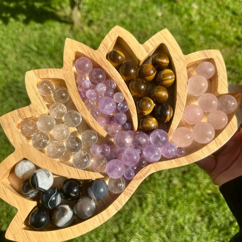 Lotus Flower Bamboo Tray With Mini Spheres