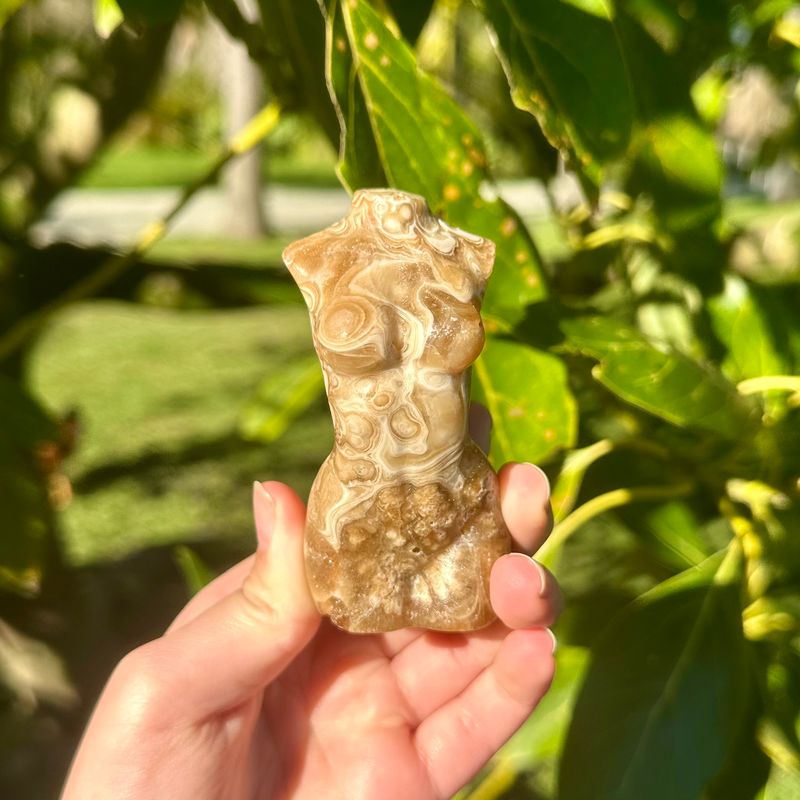 Amber Calcite Body