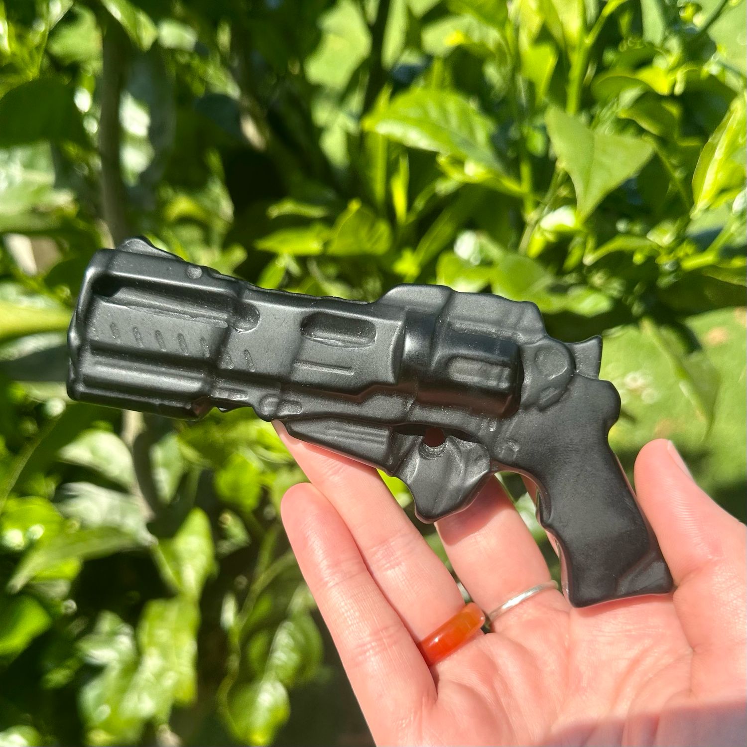 Black Obsidian Gun