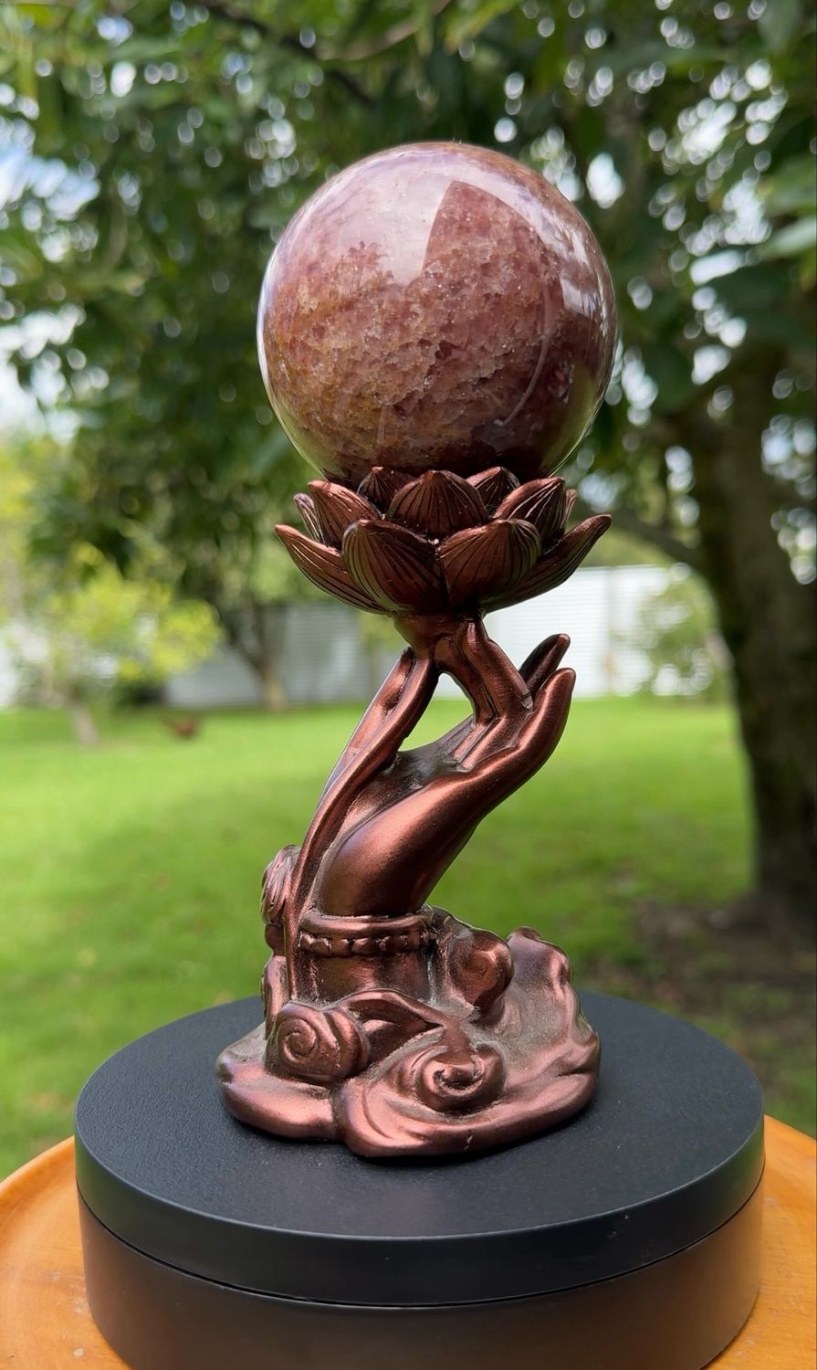 SALE✨ Strawberry Quartz Sphere On Lotus Stand