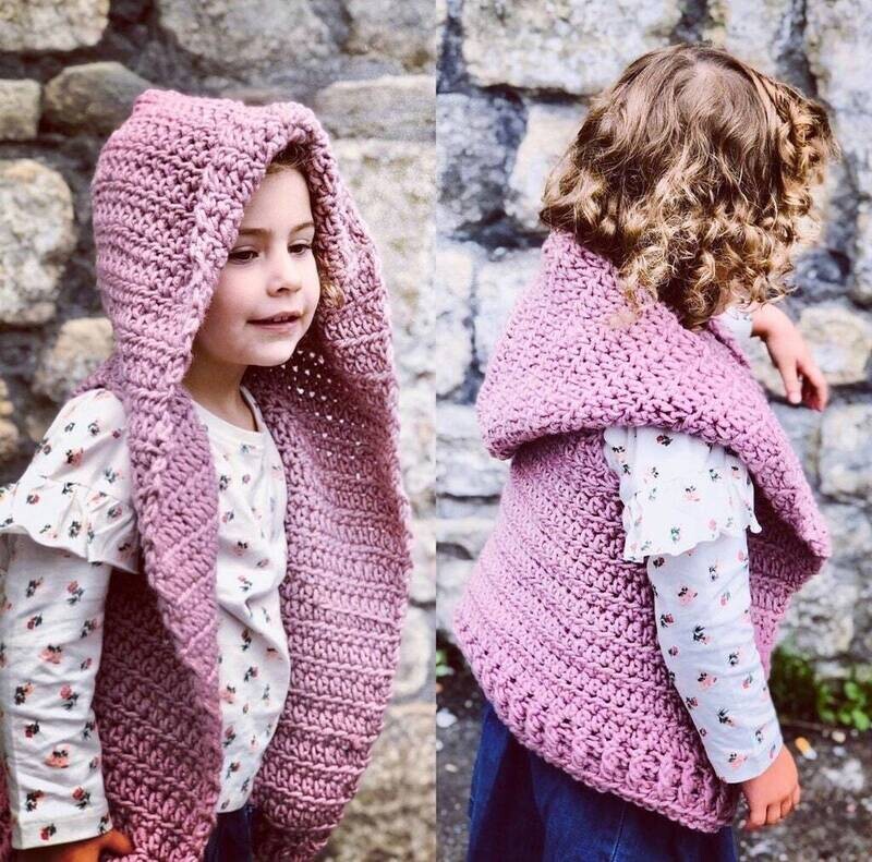 Crochet pattern petal chunky gilet hoody