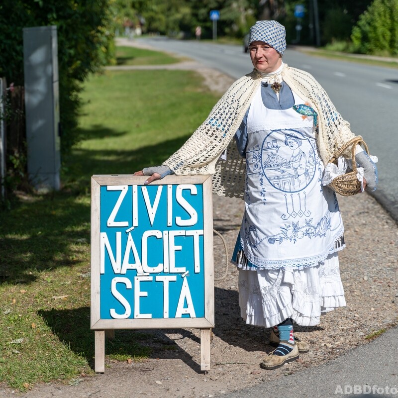 Dāvanu kartes-  "Ceļojums laikā".  Uzdāvini sev vai otram,.... un laiž tik ciemos !!!
