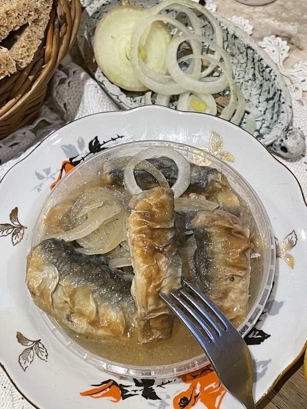 Ommiņa reņģiņs iekš ‘ etiķ’ Ommiņa reņģiņs iekš ‘ etiķ’