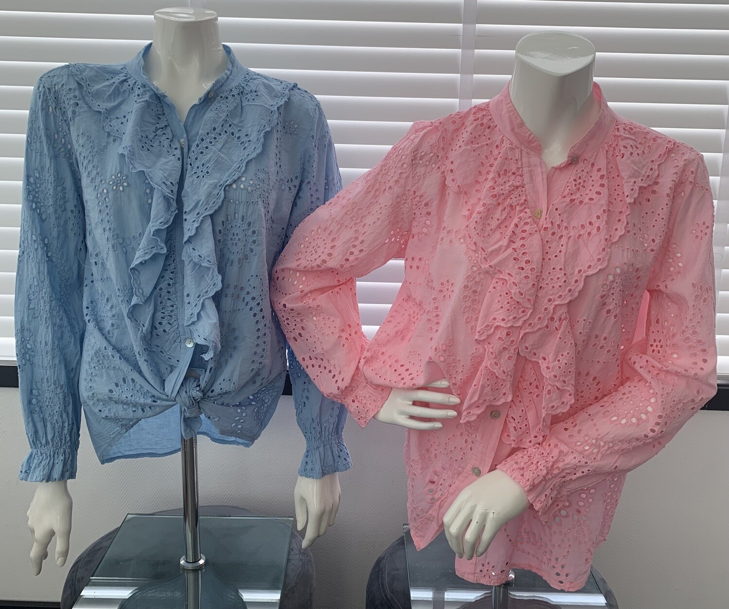 Broderie Blouse Ruffle Roze