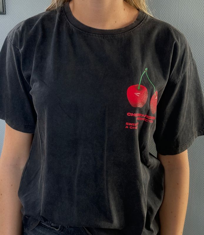 T-Shirt Cherry Grey