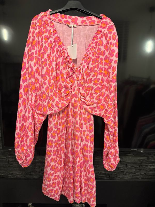 Zomerjurkje panter pink Zomerjurkje panter pink