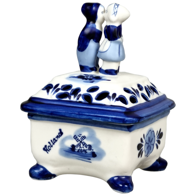 Delfts blauwe Bonbonschaal met kuspaar 8x8x12