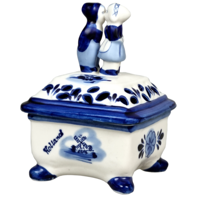 Delfts blauwe Bonbonschaal met kuspaar 8x8x12