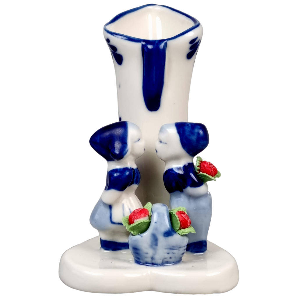 Vaas met kuspaar + tulpen
