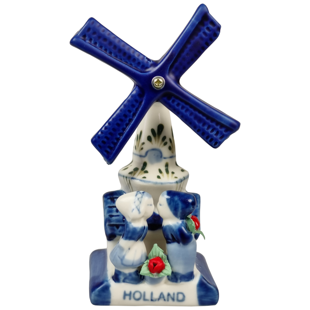 Molen met kuspaar