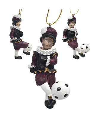 Roetveeg Piet met voetbal