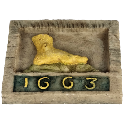 Gevelstenen, Voet 1663 - presse-papier
