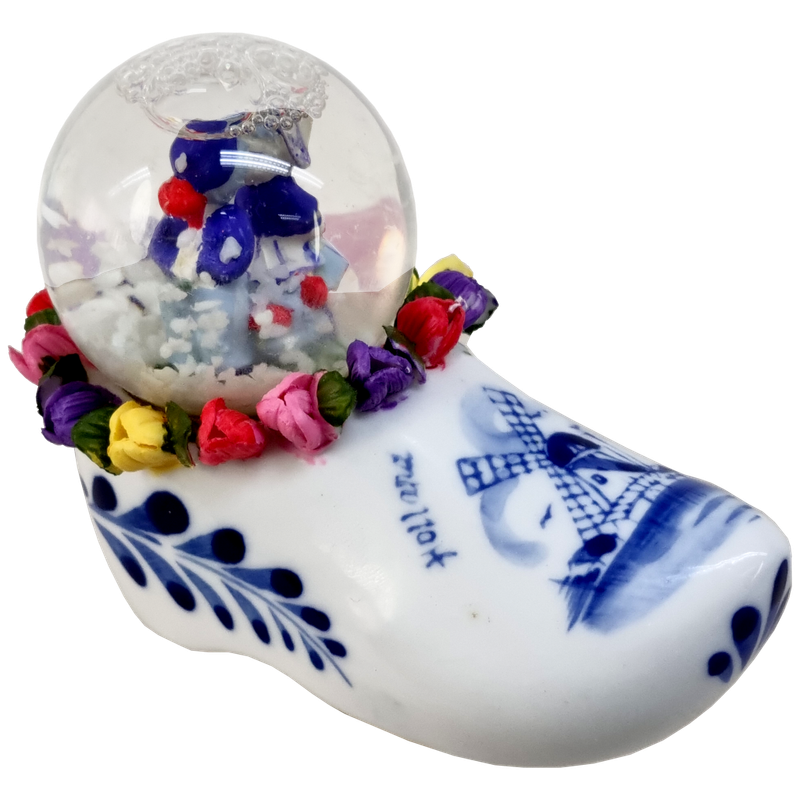 Delfts blauwe Sneeuwbol kuspaar op klomp