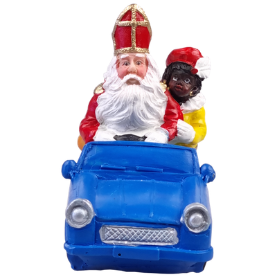 Sinterklaas en Zwarte Piet in auto