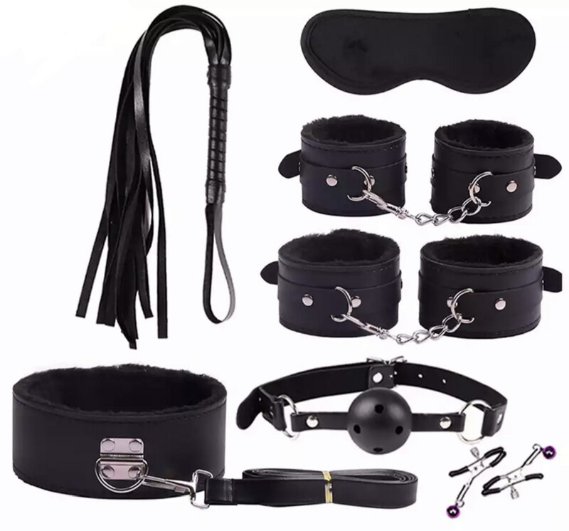7 Piece Bondage Set
