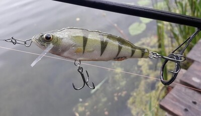 EŠERYS  8.5 cm 12g