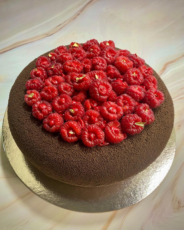 The Dark Chocolate and Raspberry Cake