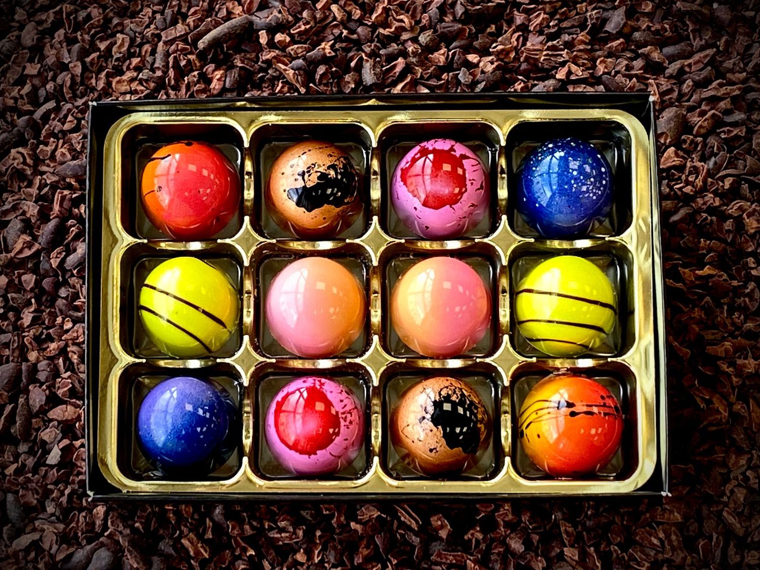 Hand Made Chocolate Bonbons Box Hand Made Chocolate Bonbons Box