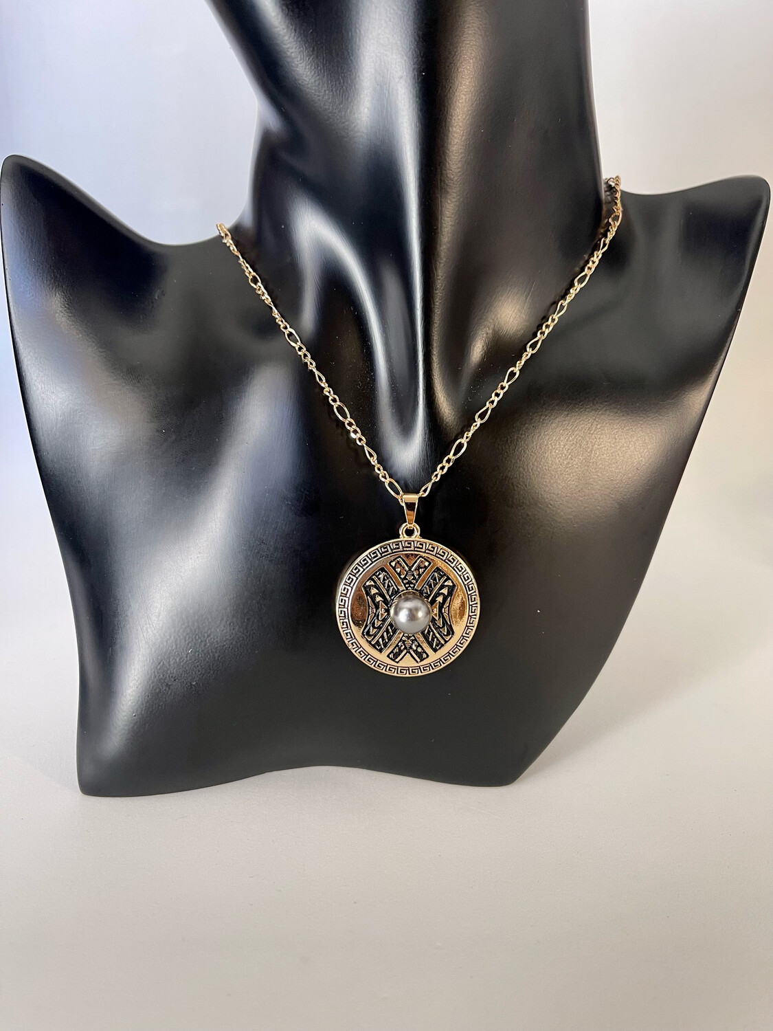 Pendentif avec motifs