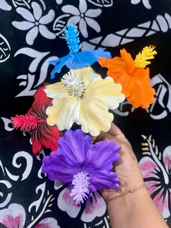 7 hibiscus