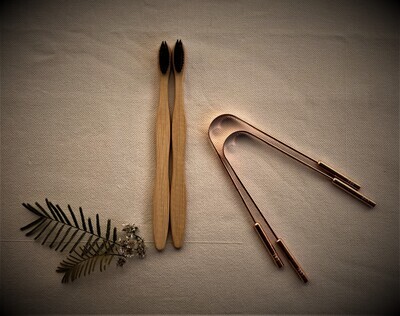 Indian Choices Bamboo Toothbrush with Pure Copper Tongue Cleaner (Pack Of 2)