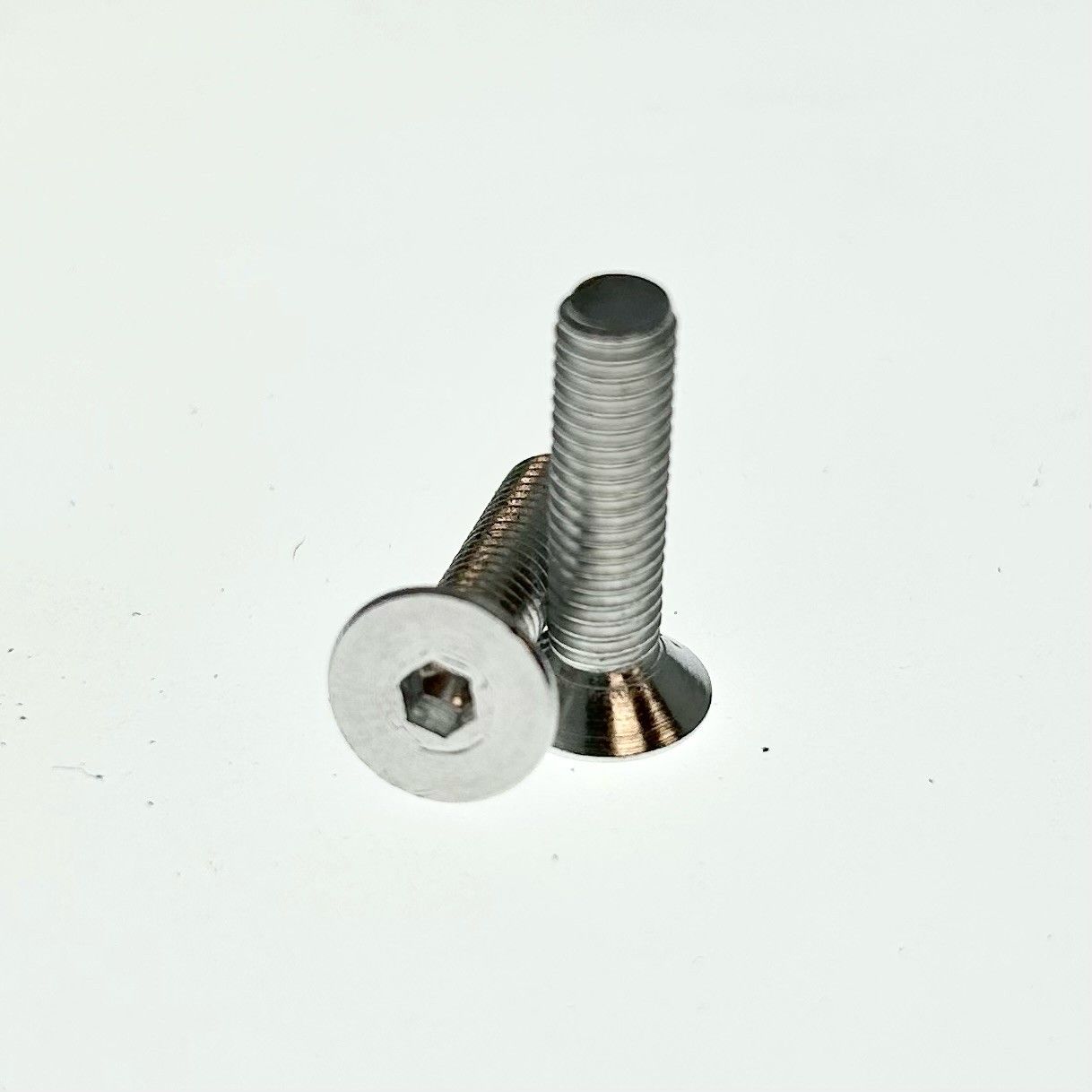 M8 x 20  Aluminium Hexagon Socket Countersunk Screw Din 7991  Aluminium Grade 6061