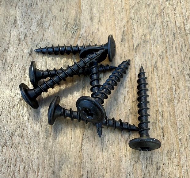 4.0mm x 30mm Black Coated Stainless Steel Wood Screws Flange Wafer Head Torx Drive Box of 200