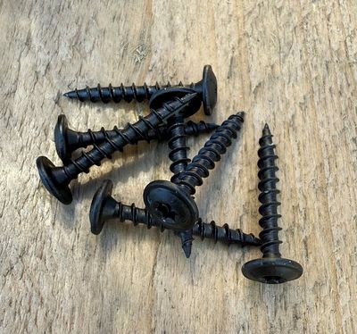 4.0mm x 30mm Black Coated Stainless Steel Wood Screws Flange Wafer Head Torx Drive Box of 200