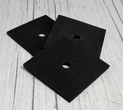 40mm x 40mm x 2mm Square Rubber Washer 6mm Hole