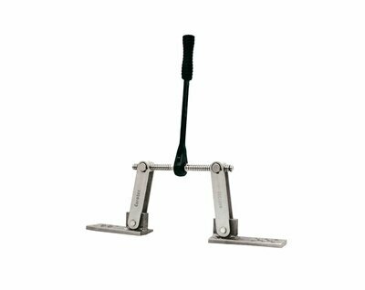 Timber Framing Ratchet Beam Clamp - Ratchet beam tensioner (1 Clamp) Screw In version Part 954037  with case