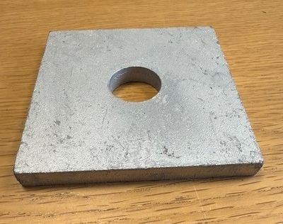 M24 (26mm Hole) x 100mm x 100mm x 10mm thick Square Plate Washer Round Hole BS4320 Hot Dip Galvanised