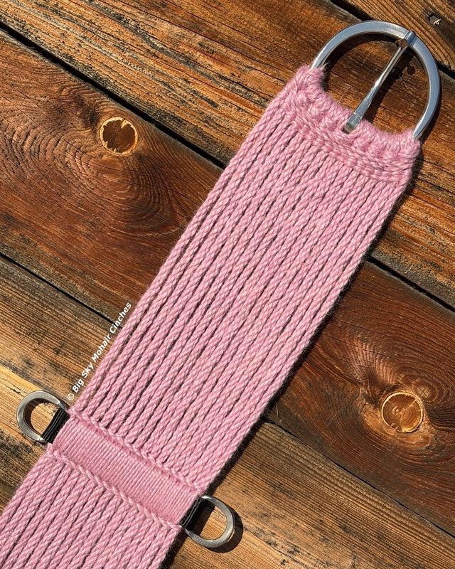 #73- 17 Strand Straight Cinch, 28"