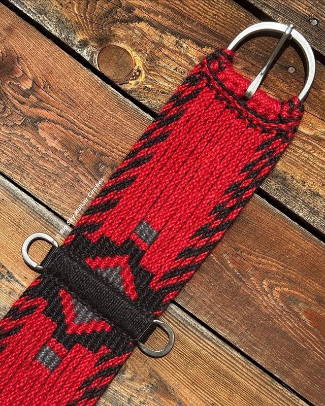 #8- 17 Strand Straight Cinch, 28"