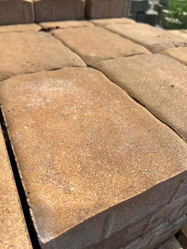 6&quot; x 10&quot; Rustico in Golden Brown Paver