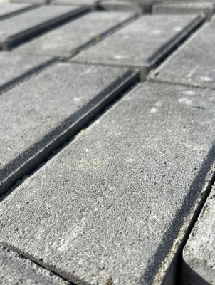 4&quot;x 8&quot; Holland Stone in Charcoal Brick