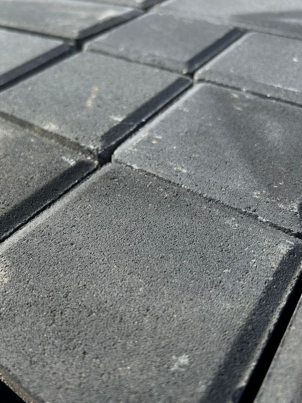 Holland Stone in Raven Pavers