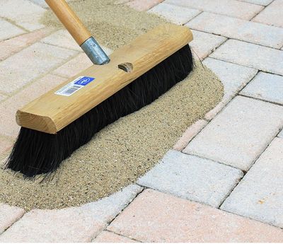 Gator Maxx G2 Intelligent Polymeric Sand 50 LB Beige