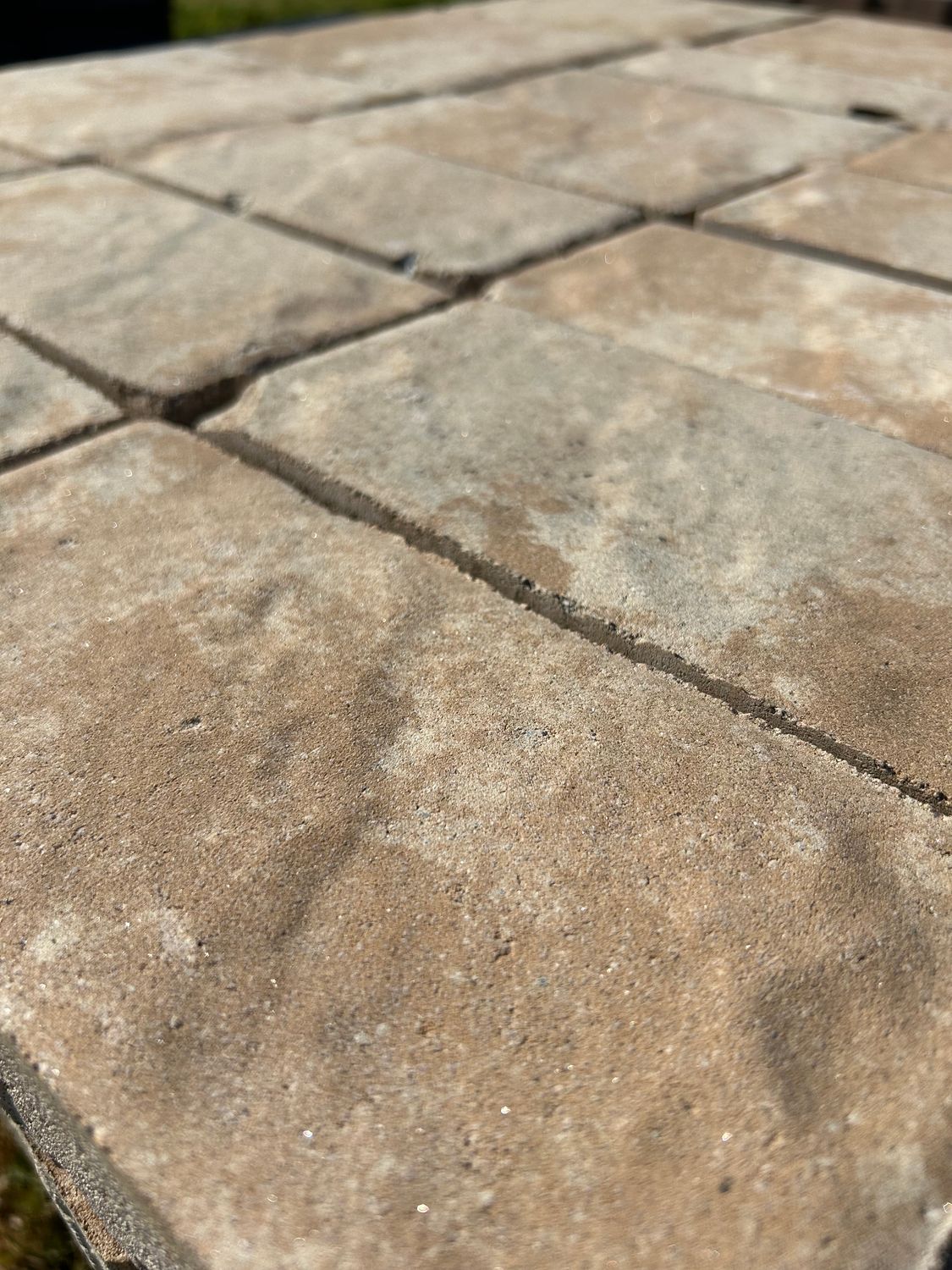 Stone Ridge in Travertina Pavers