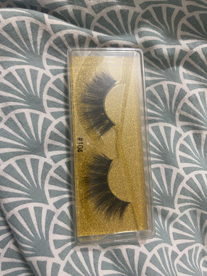 Faux cils #104
