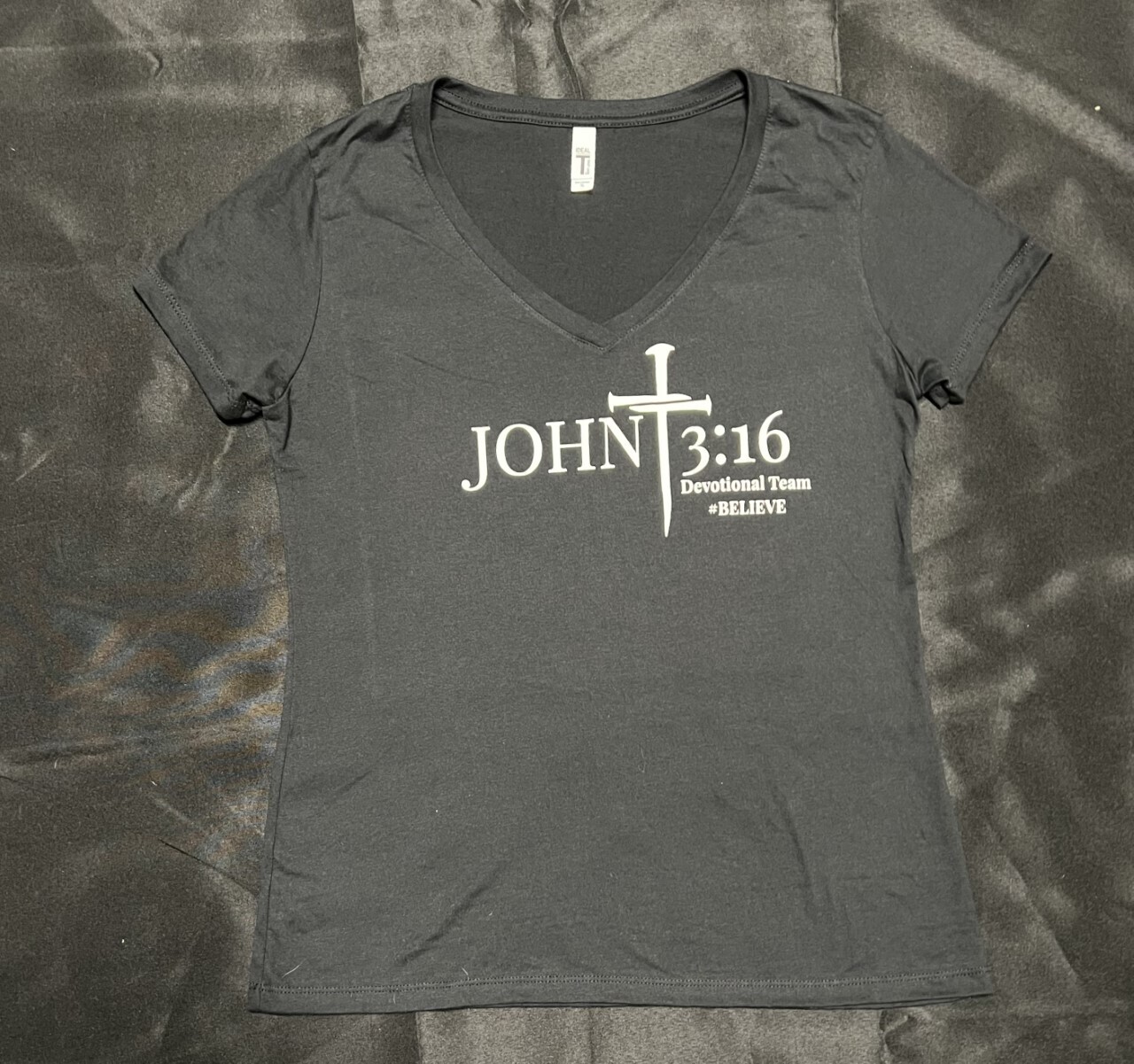 John 3:16 Devotional Team Ladies V-neck Black