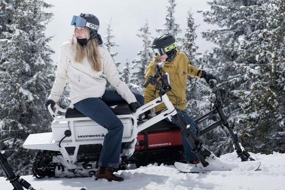 Snowmobile in Engelberg Schneetöff, MoonBike &amp; Bobsla fahren für1 Person