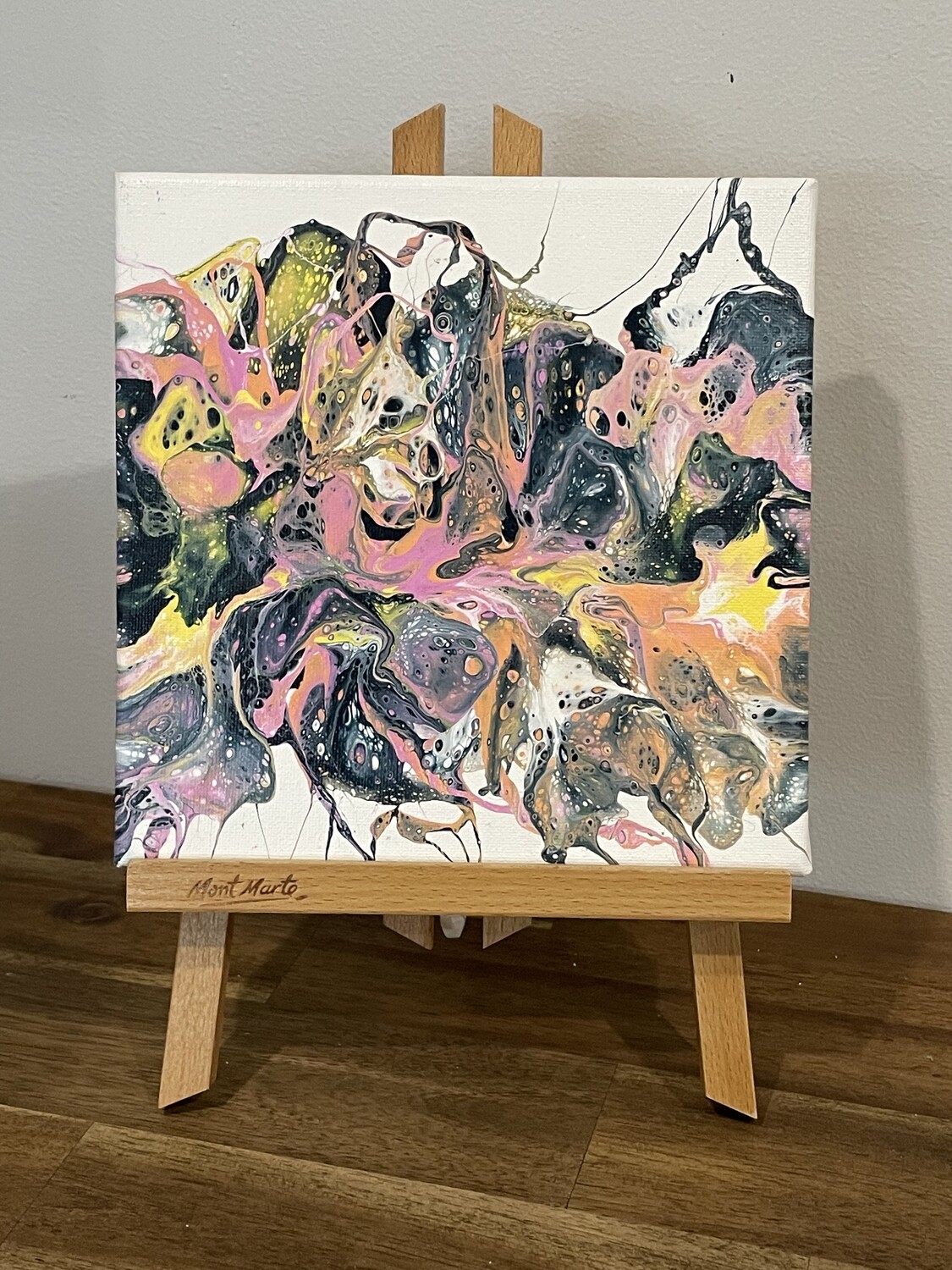 Table Top - Fluidity + Display Easel