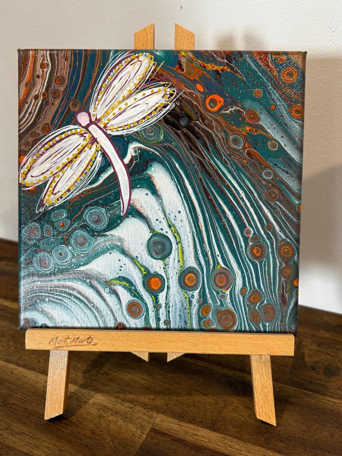 Table Top - Silver Ring Dragonfly + Display Easel
