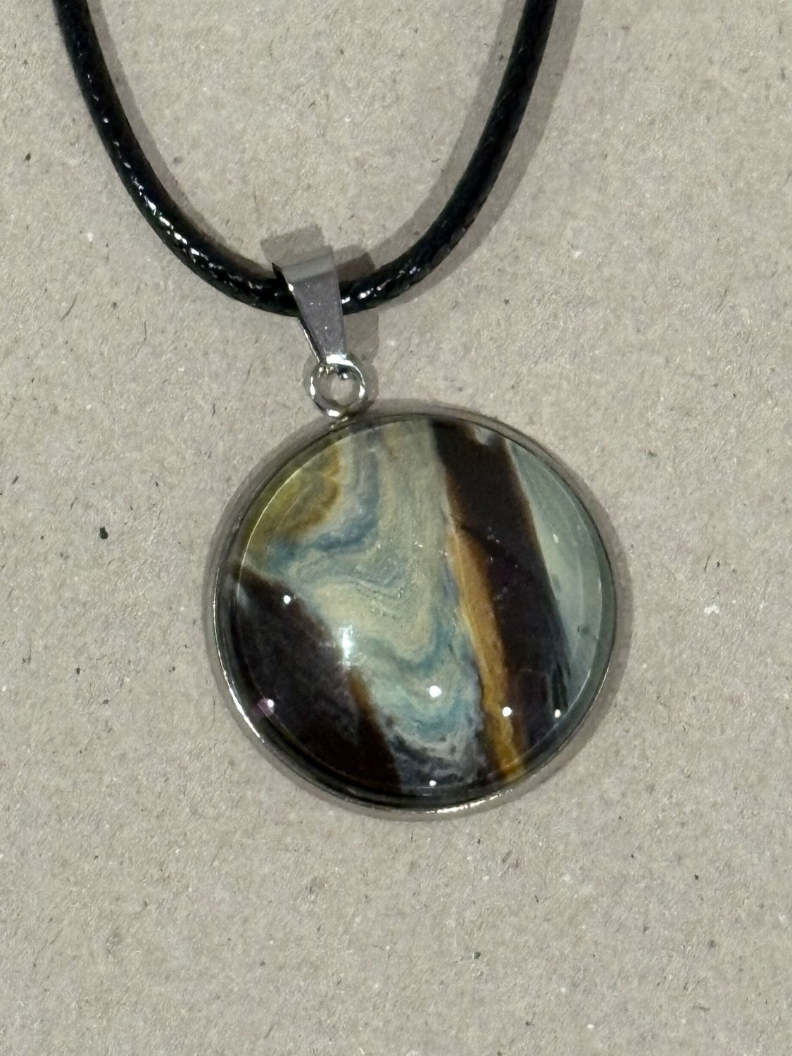 Pendant - Large Round